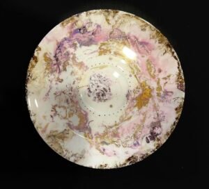 4Hand painted/Vintage Luster & Gold